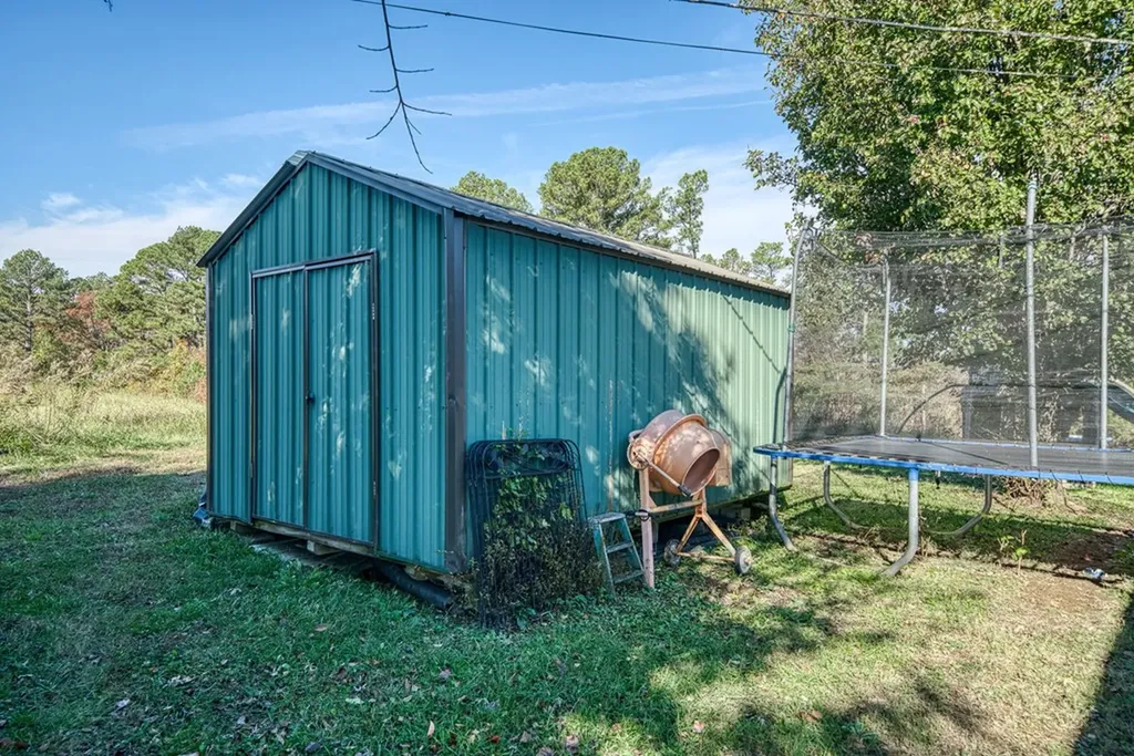 8597 Chaffin Road Baxter TN 38544