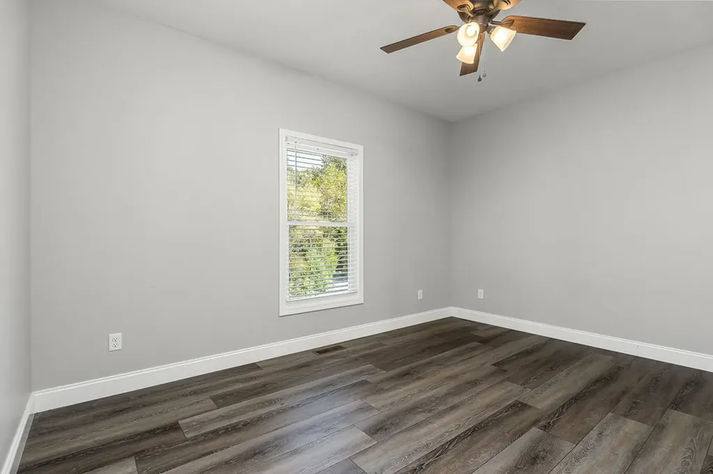 500 N Mcbroom Chapel Cookeville TN 38501