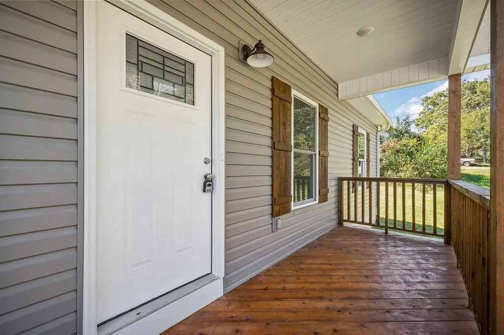 500 N Mcbroom Chapel Cookeville TN 38501