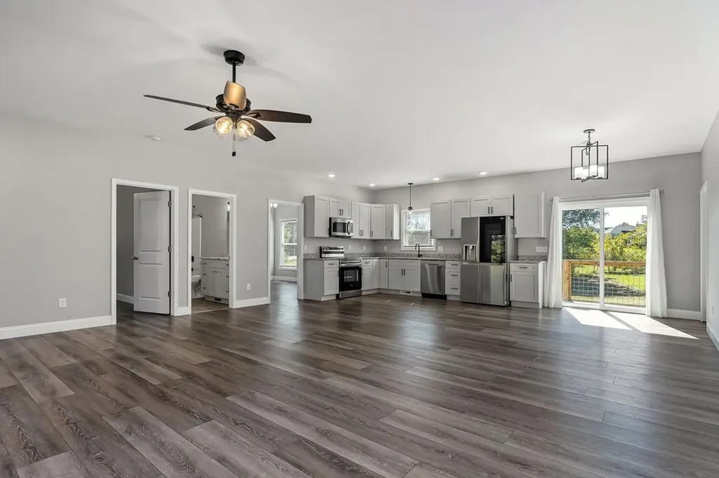 500 N Mcbroom Chapel Cookeville TN 38501