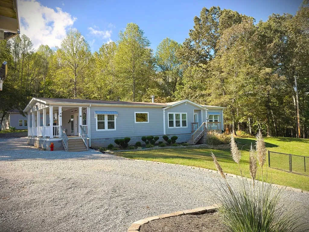 3524 Griffintown Road Sparta TN 38583