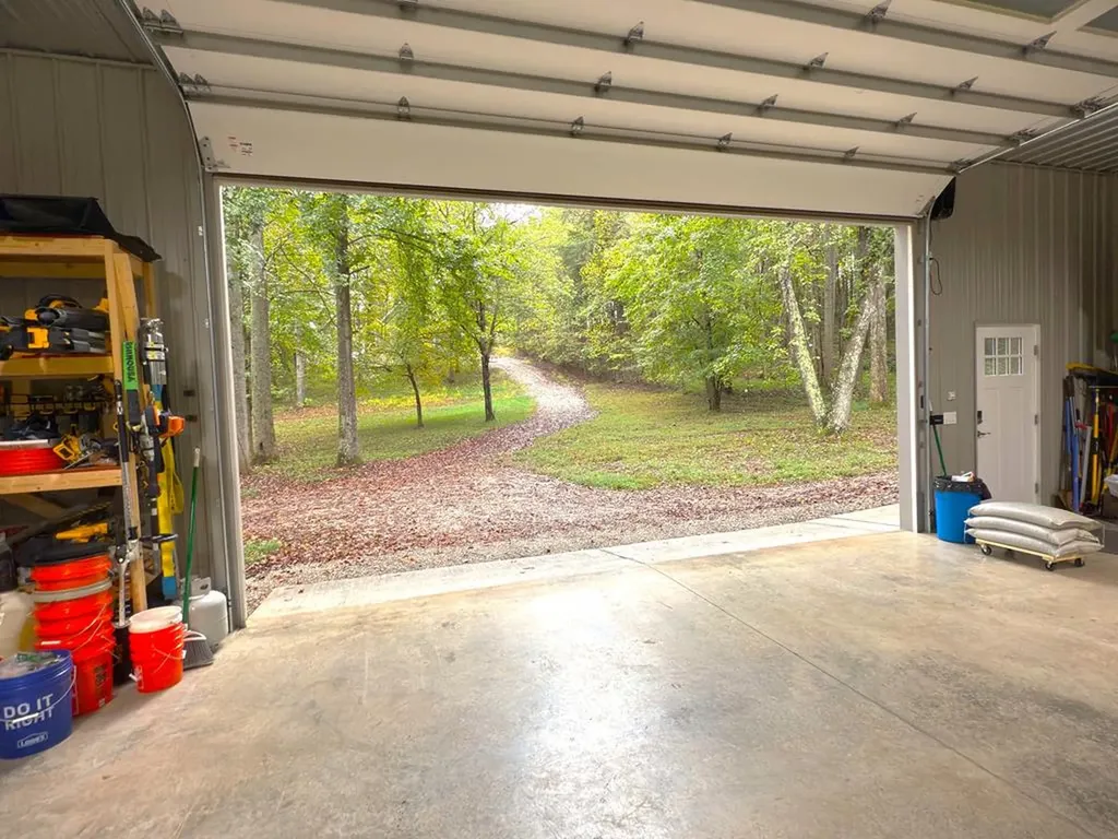 3524 Griffintown Road Sparta TN 38583