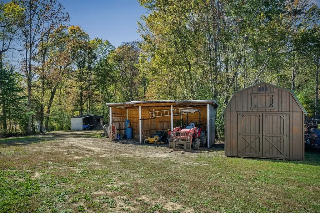 192 Webb Loop Crossville TN 38572