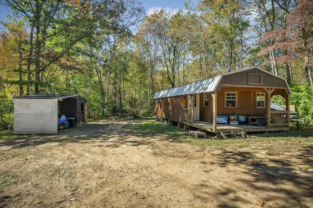 192 Webb Loop Crossville TN 38572