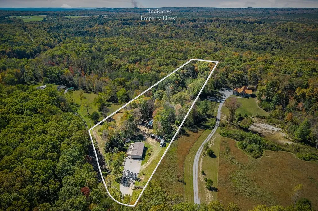 192 Webb Loop Crossville TN 38572