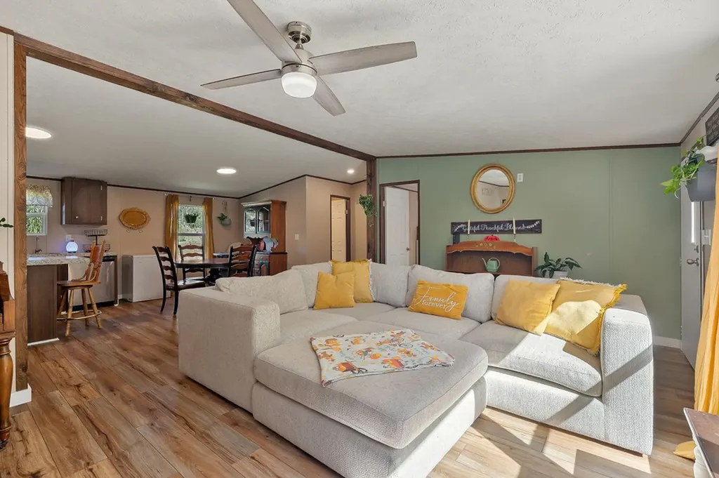 192 Webb Loop Crossville TN 38572