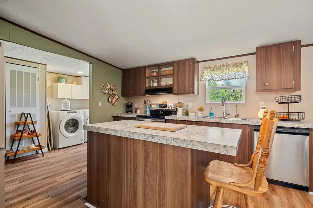 192 Webb Loop Crossville TN 38572