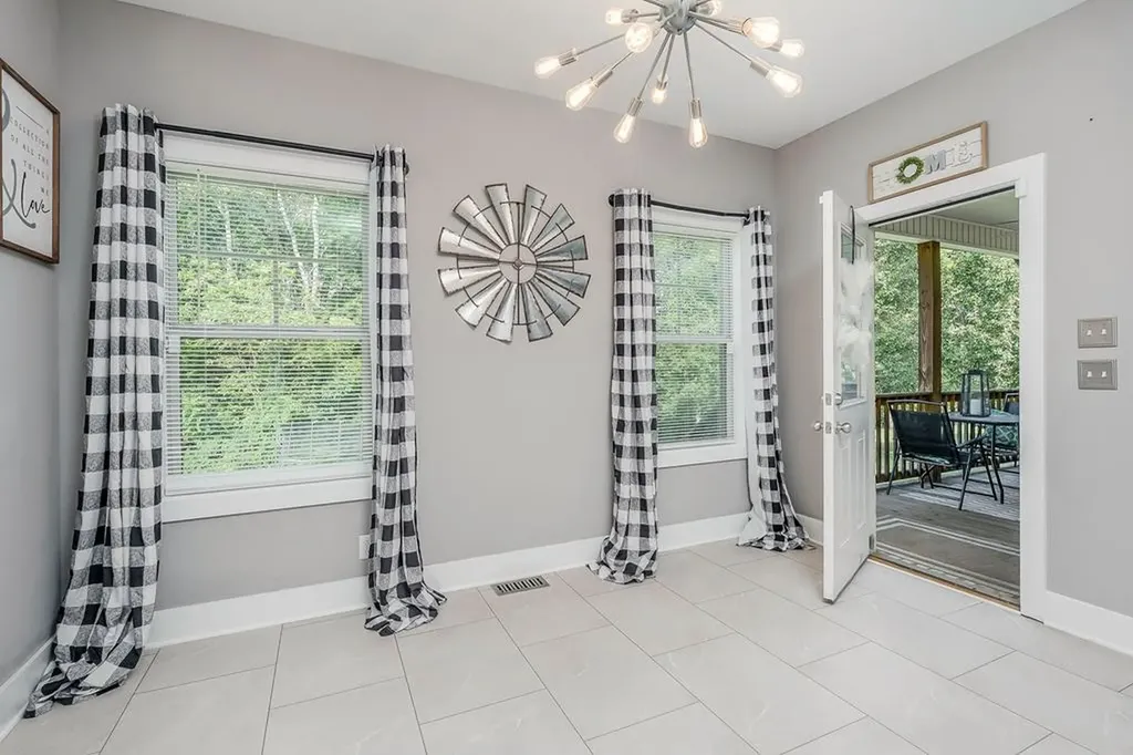 158 Briarwood Lane Smithville TN 37166