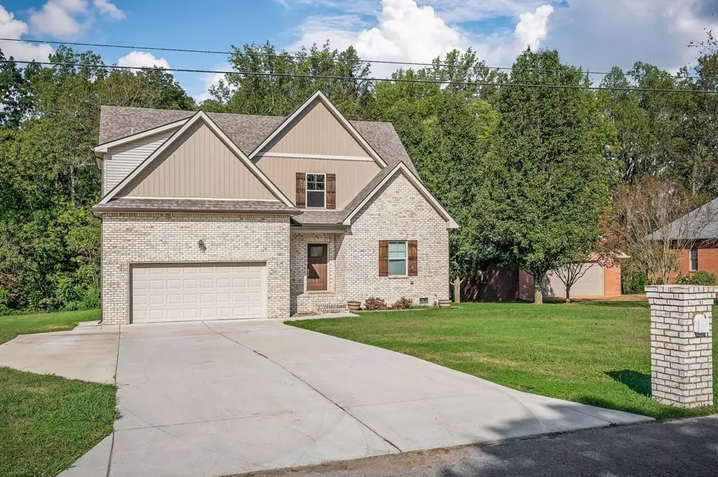 158 Briarwood Lane Smithville TN 37166