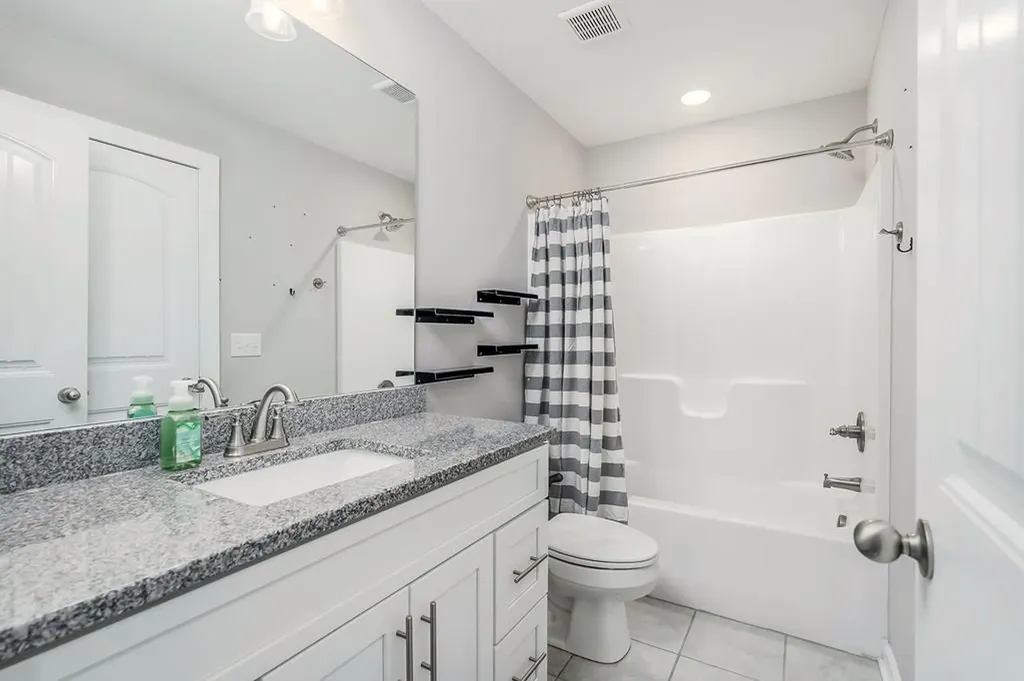 158 Briarwood Lane Smithville TN 37166