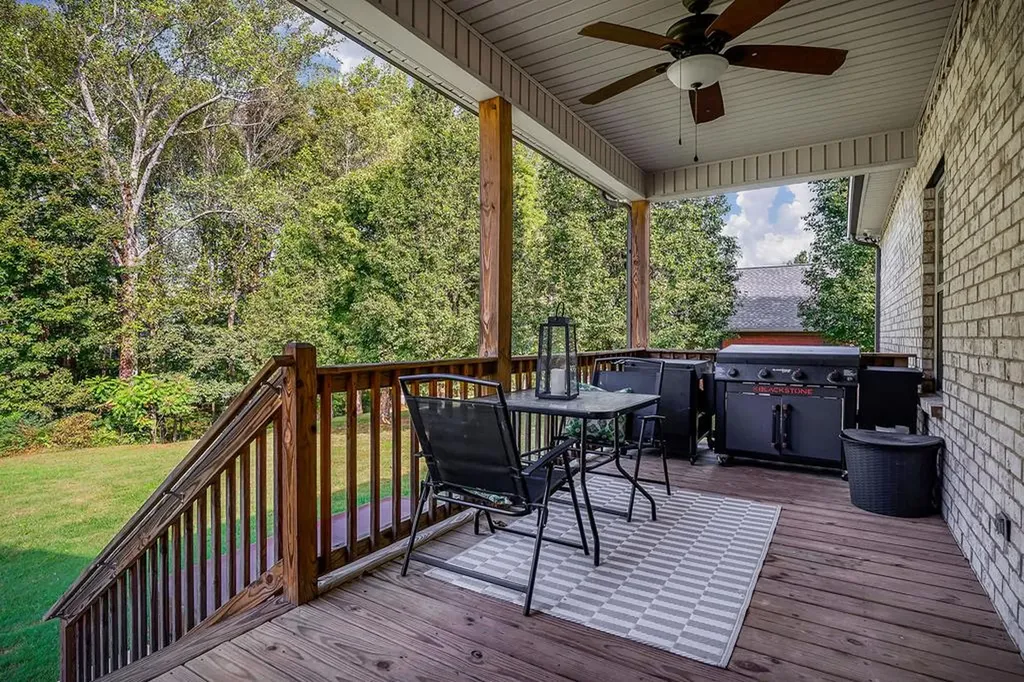 158 Briarwood Lane Smithville TN 37166