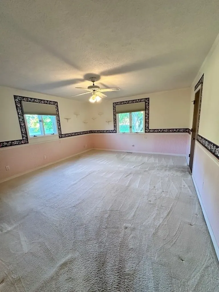 5185 Crossville Highway Sparta TN 38583