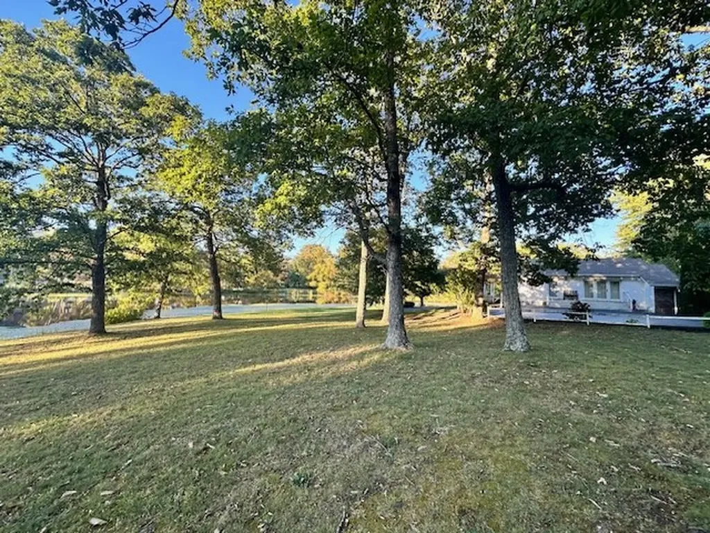 5185 Crossville Highway Sparta TN 38583