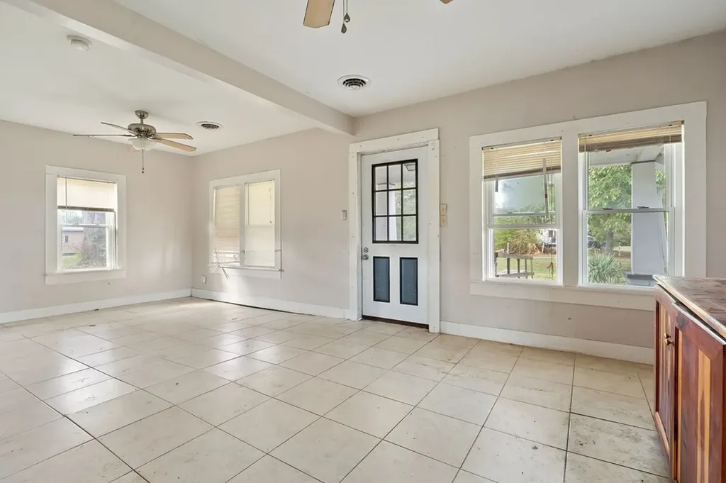 334 N Robin Hood Road Doyle TN 38559