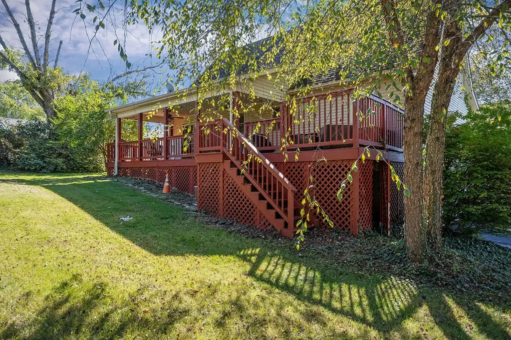 980 Walton Trail Cookeville TN 38501