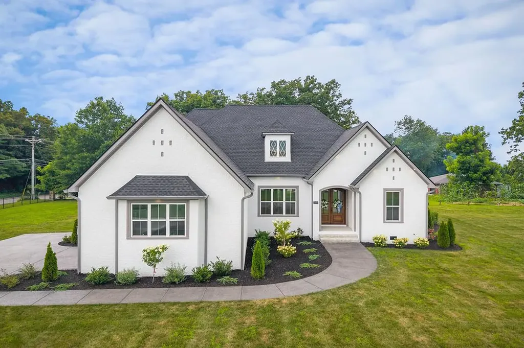 2100 Pinnacle View Cookeville TN 38506