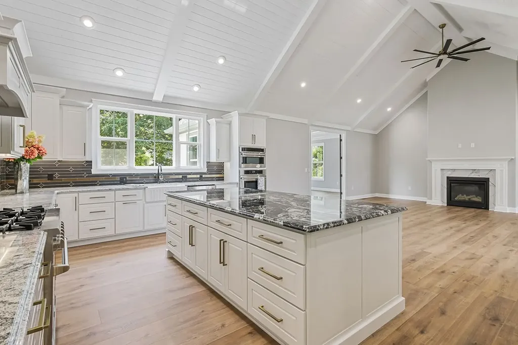 2100 Pinnacle View Cookeville TN 38506