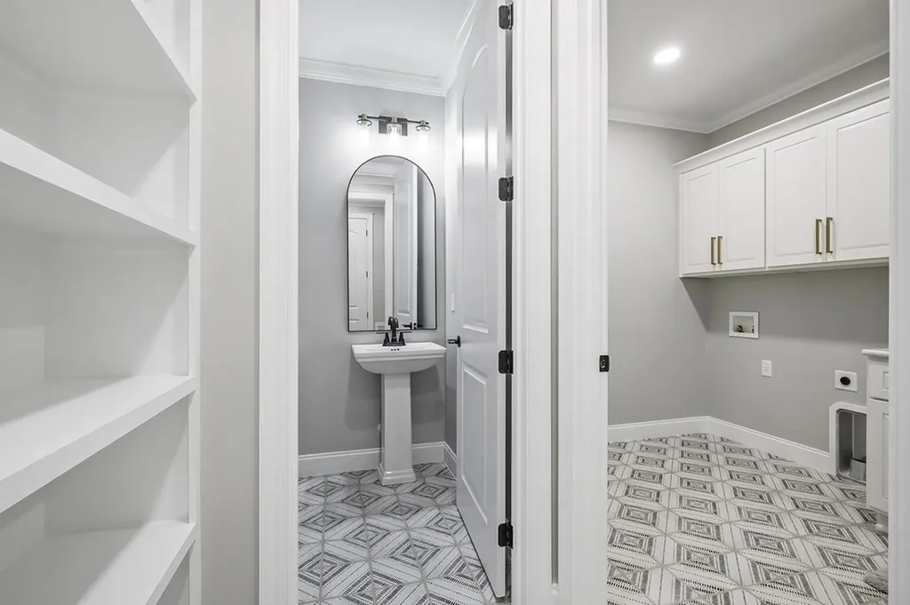 2100 Pinnacle View Cookeville TN 38506