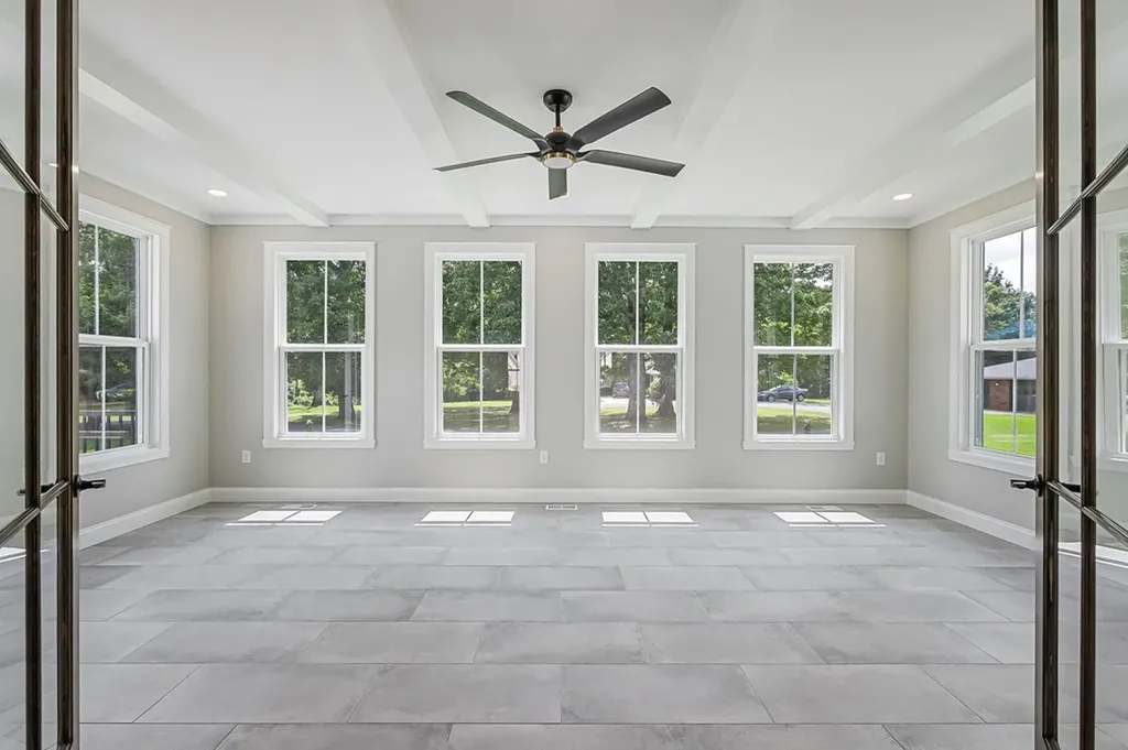 2100 Pinnacle View Cookeville TN 38506