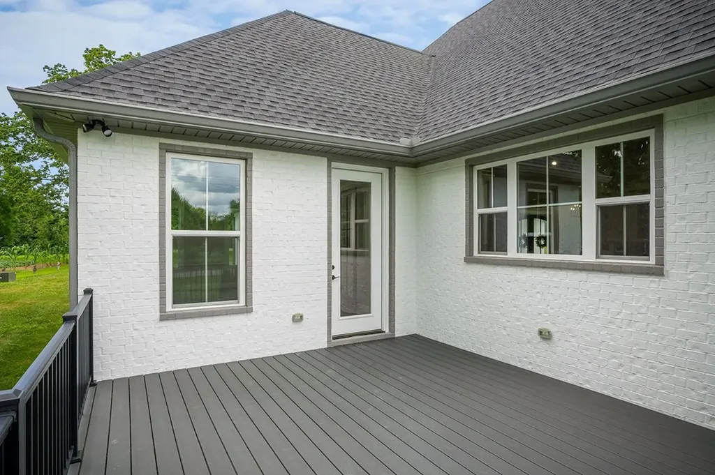 2100 Pinnacle View Cookeville TN 38506