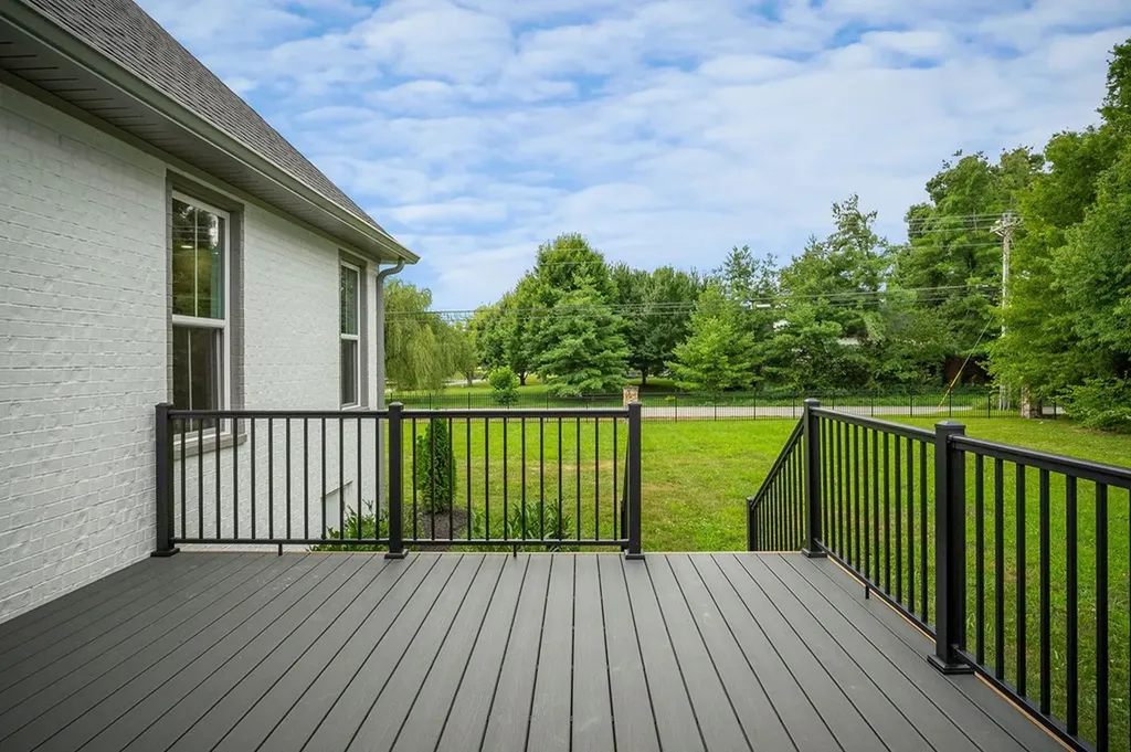 2100 Pinnacle View Cookeville TN 38506