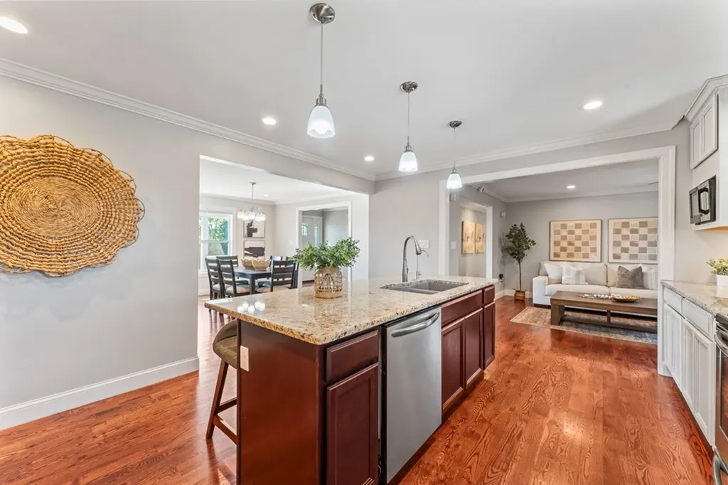 1670 Long Hollow Pike Gallatin TN 37066