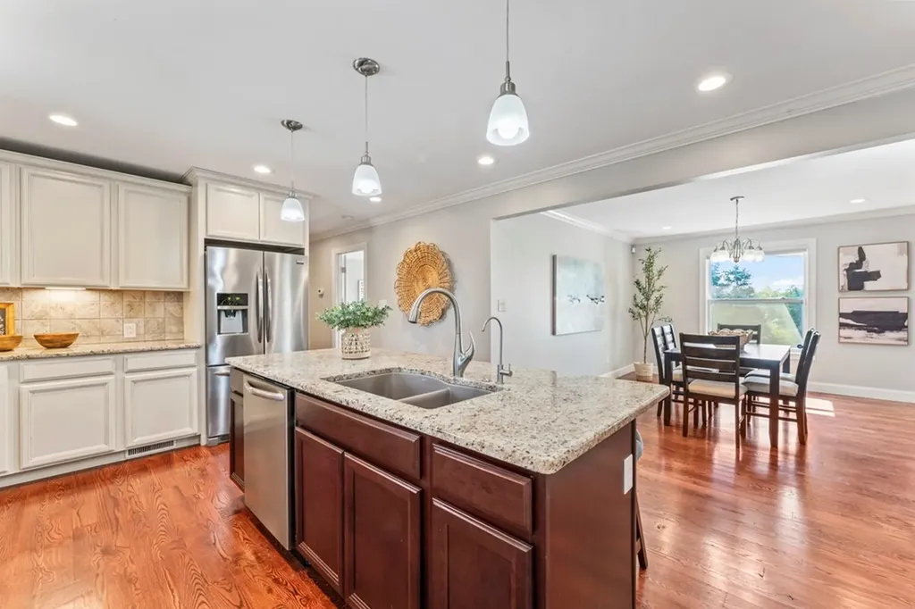 1670 Long Hollow Pike Gallatin TN 37066