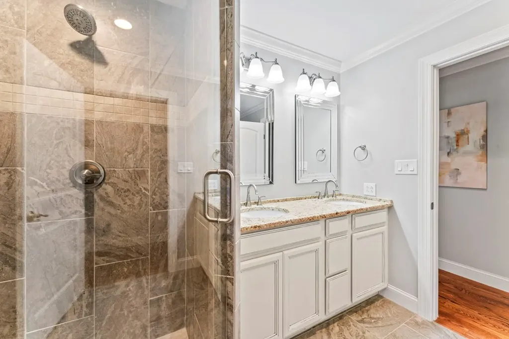 1670 Long Hollow Pike Gallatin TN 37066