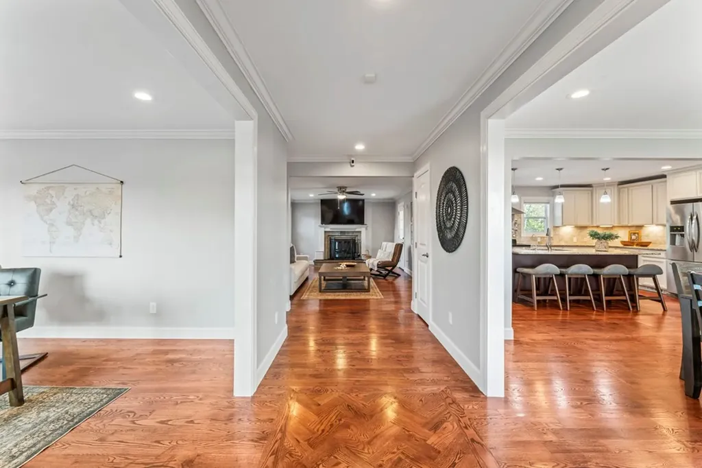 1670 Long Hollow Pike Gallatin TN 37066