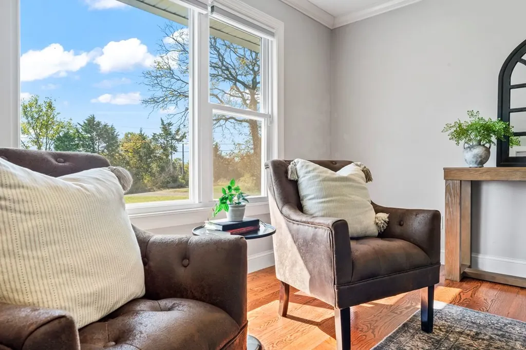 1670 Long Hollow Pike Gallatin TN 37066