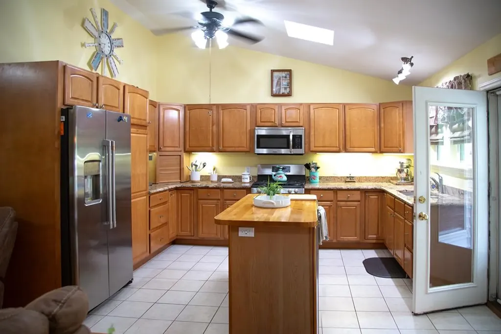 263 River Oaks Drive Sparta TN 38583