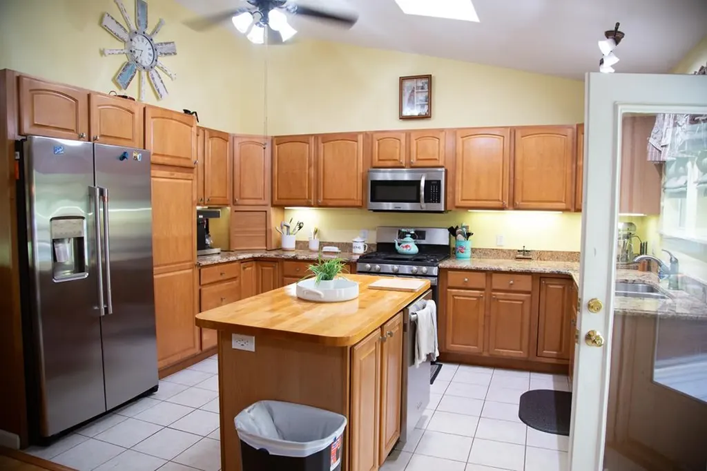 263 River Oaks Drive Sparta TN 38583