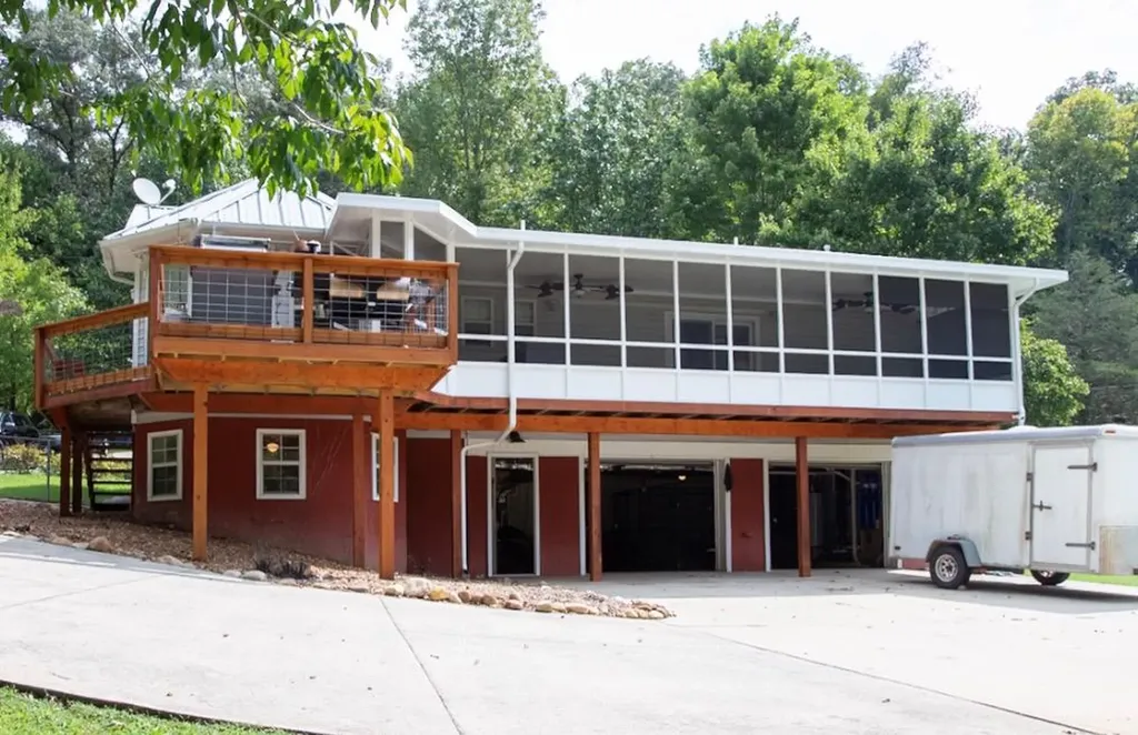 263 River Oaks Drive Sparta TN 38583