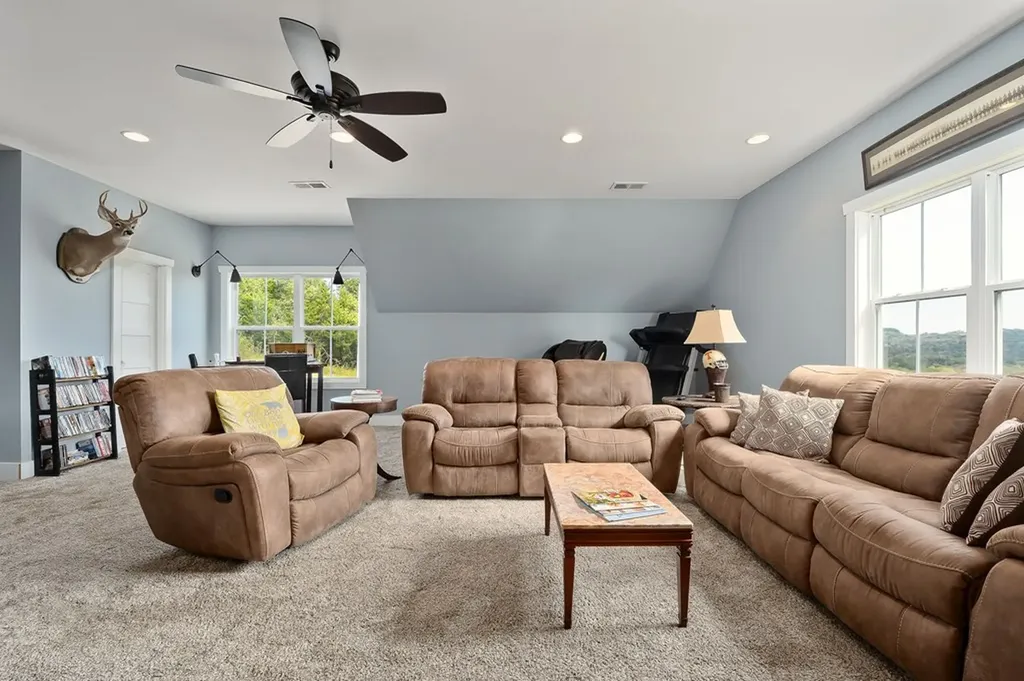 881 Eagle Mountain Road Granville TN 38564-5010