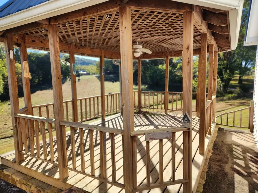 217 Lee Hollow Road Sparta TN 38583