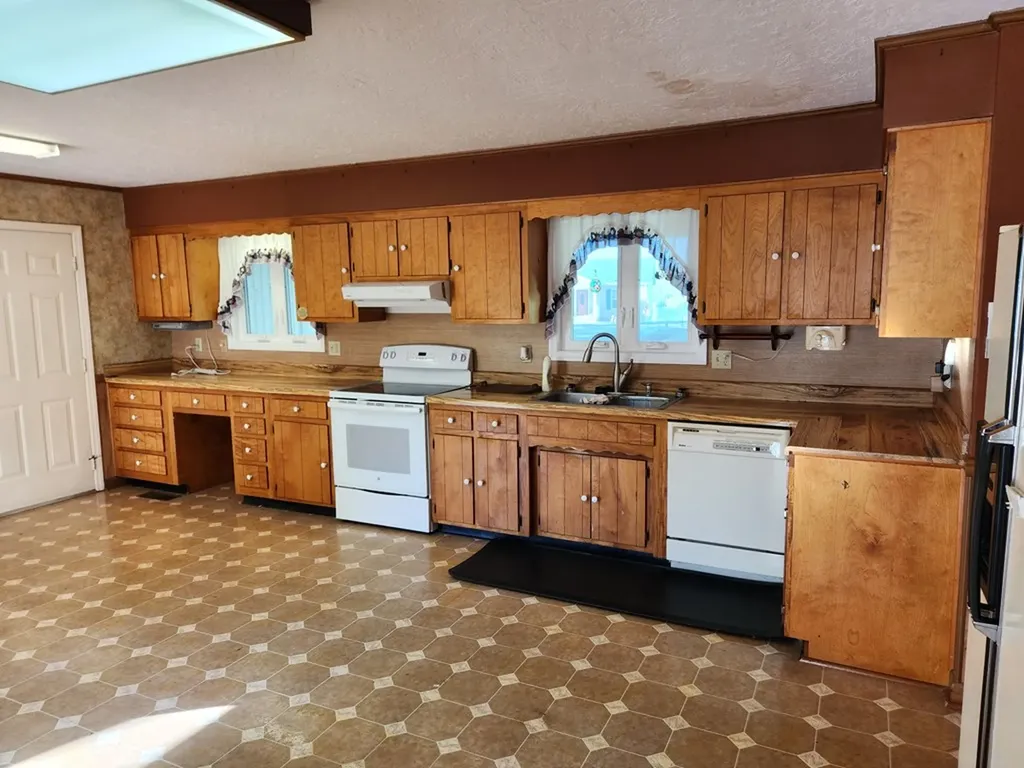 217 Lee Hollow Road Sparta TN 38583