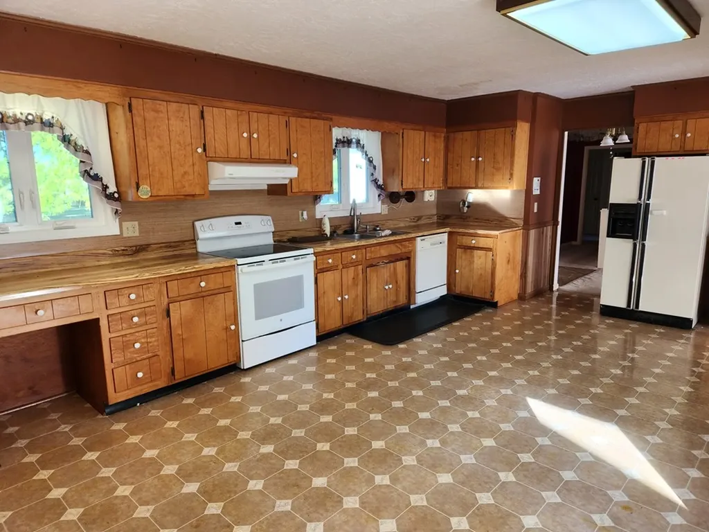 217 Lee Hollow Road Sparta TN 38583