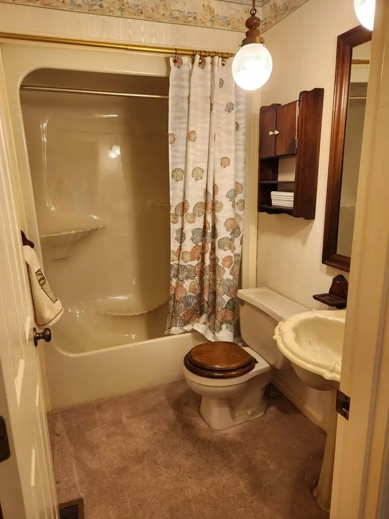 217 Lee Hollow Road Sparta TN 38583