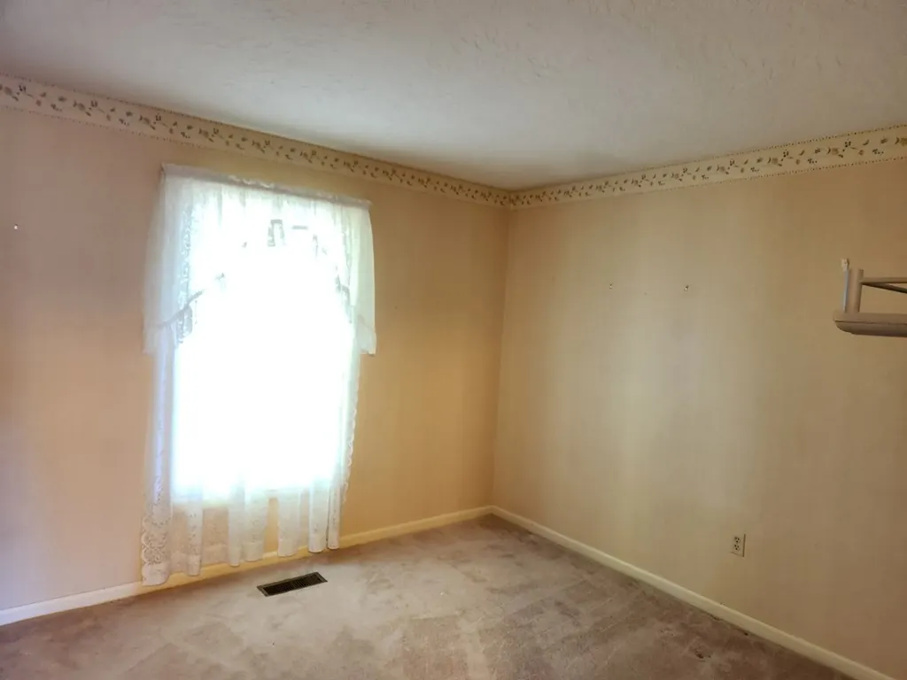 217 Lee Hollow Road Sparta TN 38583