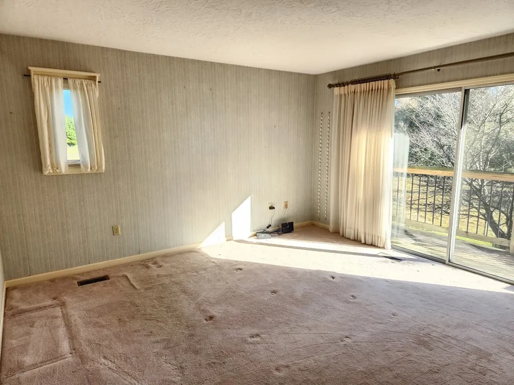 217 Lee Hollow Road Sparta TN 38583