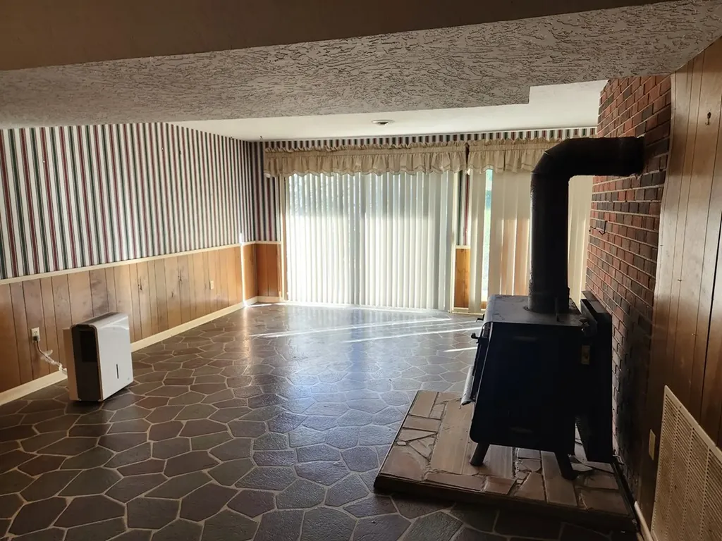 217 Lee Hollow Road Sparta TN 38583