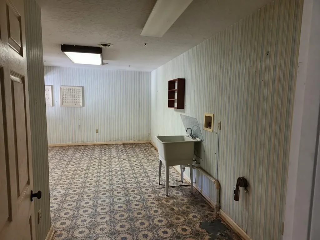 217 Lee Hollow Road Sparta TN 38583