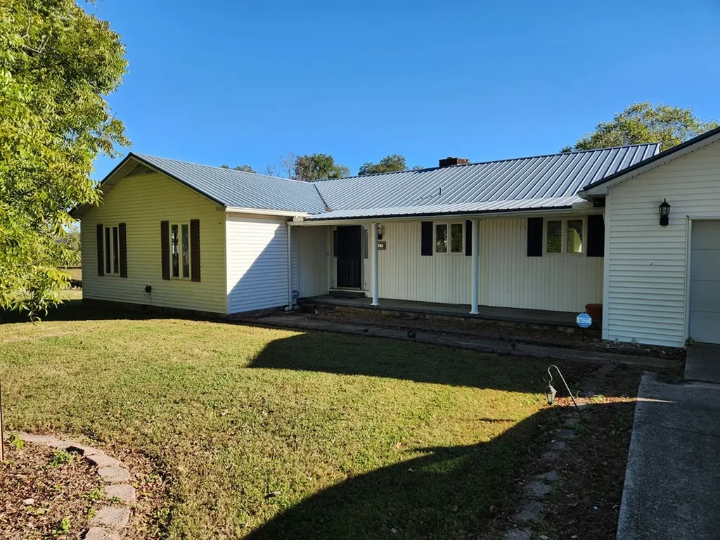 217 Lee Hollow Road Sparta TN 38583