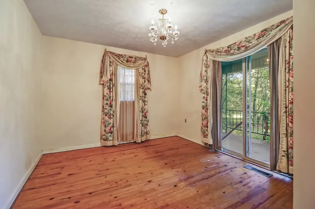 5361 Highway 70e Crossville TN 38555