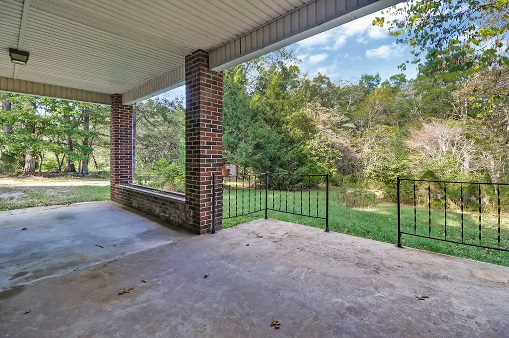 5361 Highway 70e Crossville TN 38555