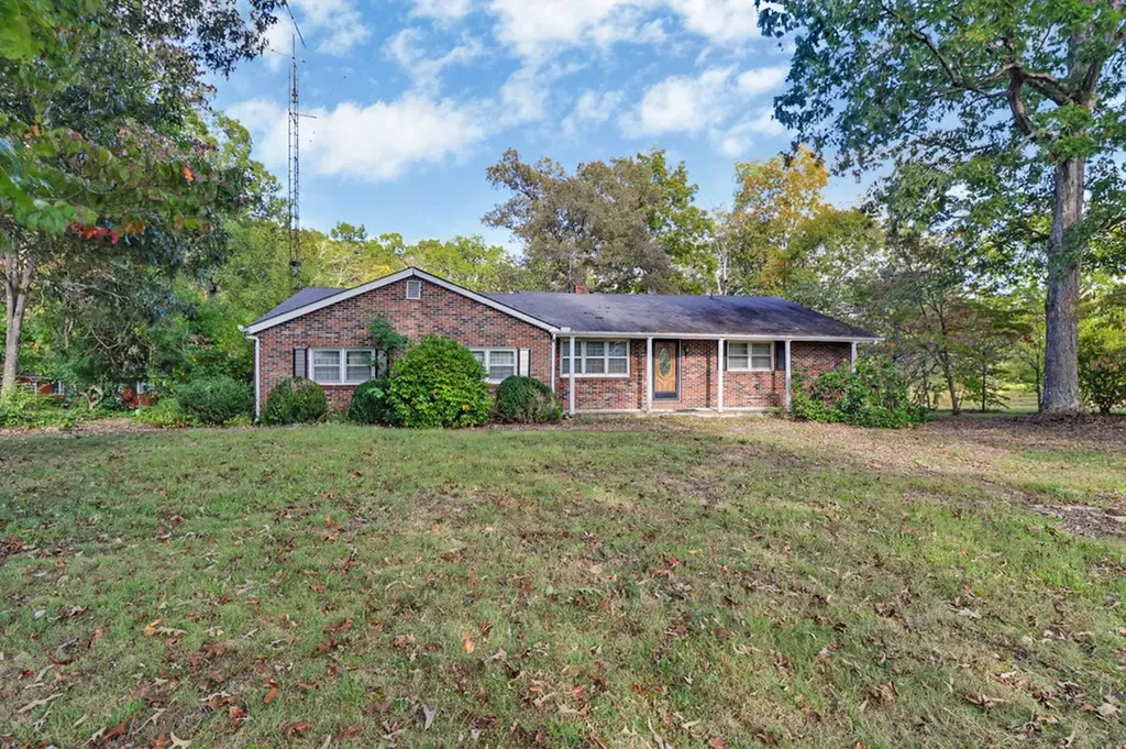 5361 Highway 70e Crossville TN 38555