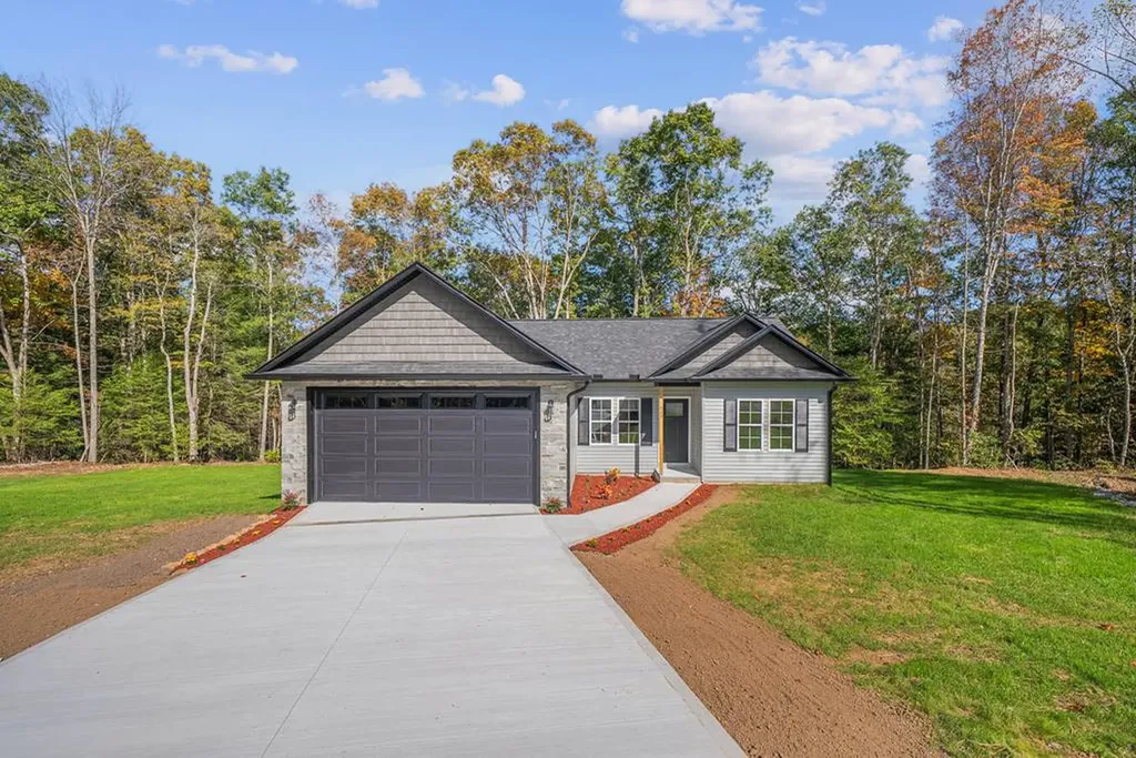 523 Ferry Bend Trail Crossville TN 38571