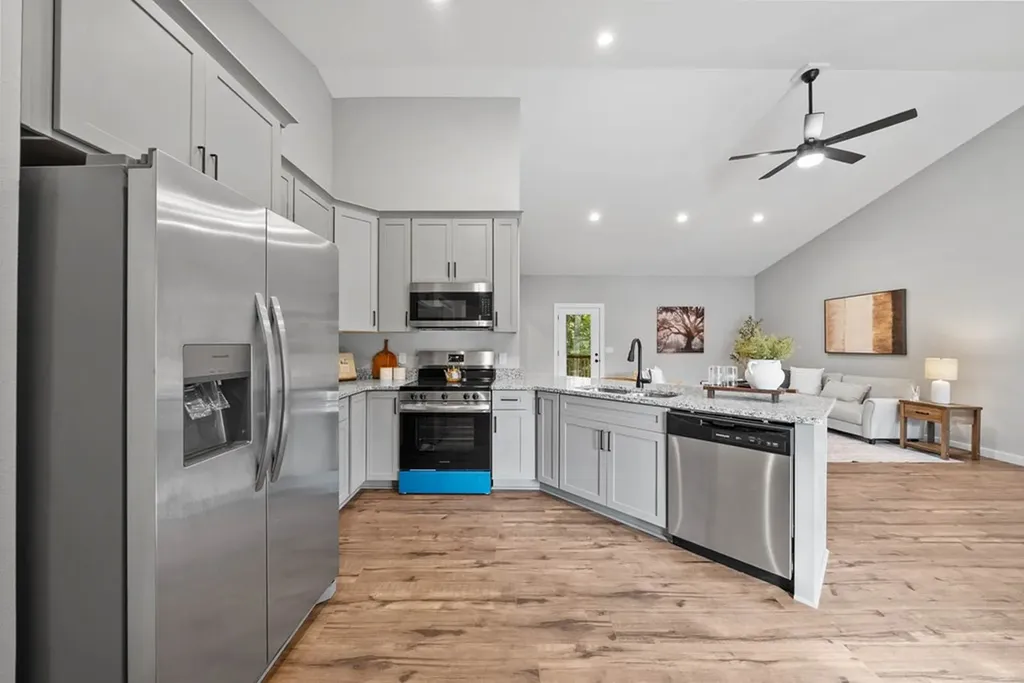 523 Ferry Bend Trail Crossville TN 38571