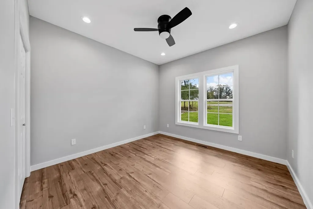 523 Ferry Bend Trail Crossville TN 38571