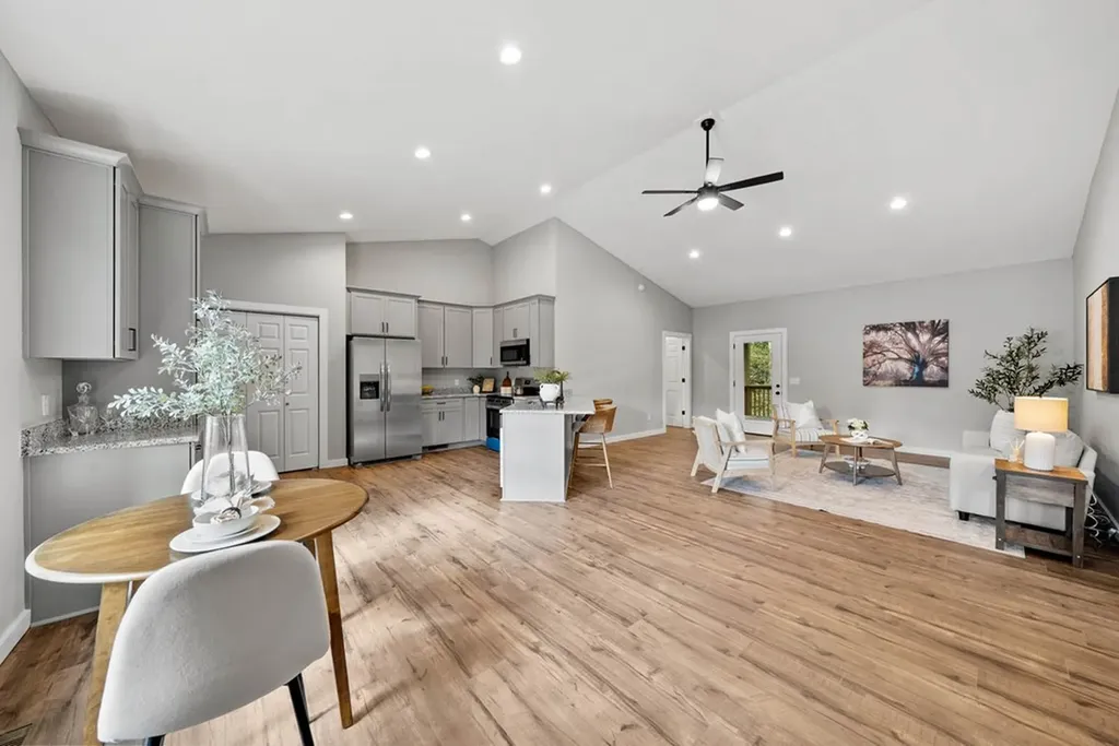 523 Ferry Bend Trail Crossville TN 38571